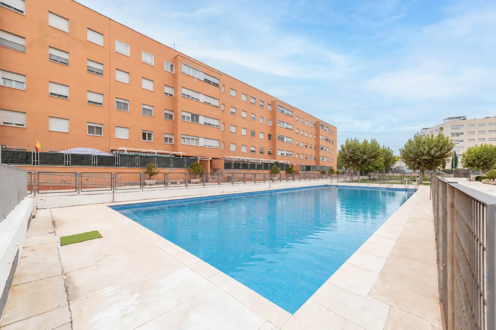 Schwimmbecken von Maisonette zum Verkauf in Universidad - Hospital