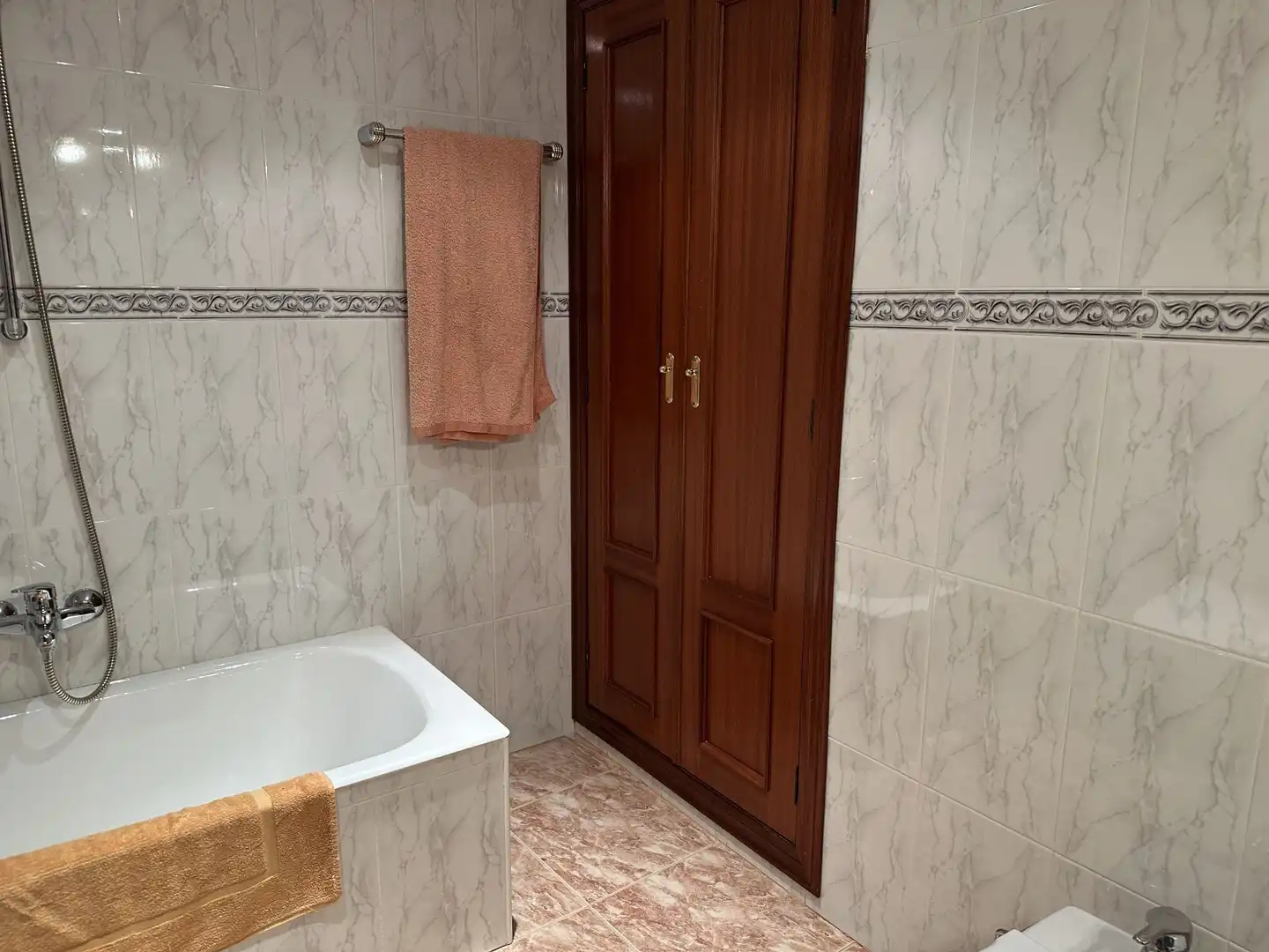 Baño de Piso en venta en Aielo de Malferit con Aire acondicionado, Calefacción y Trastero