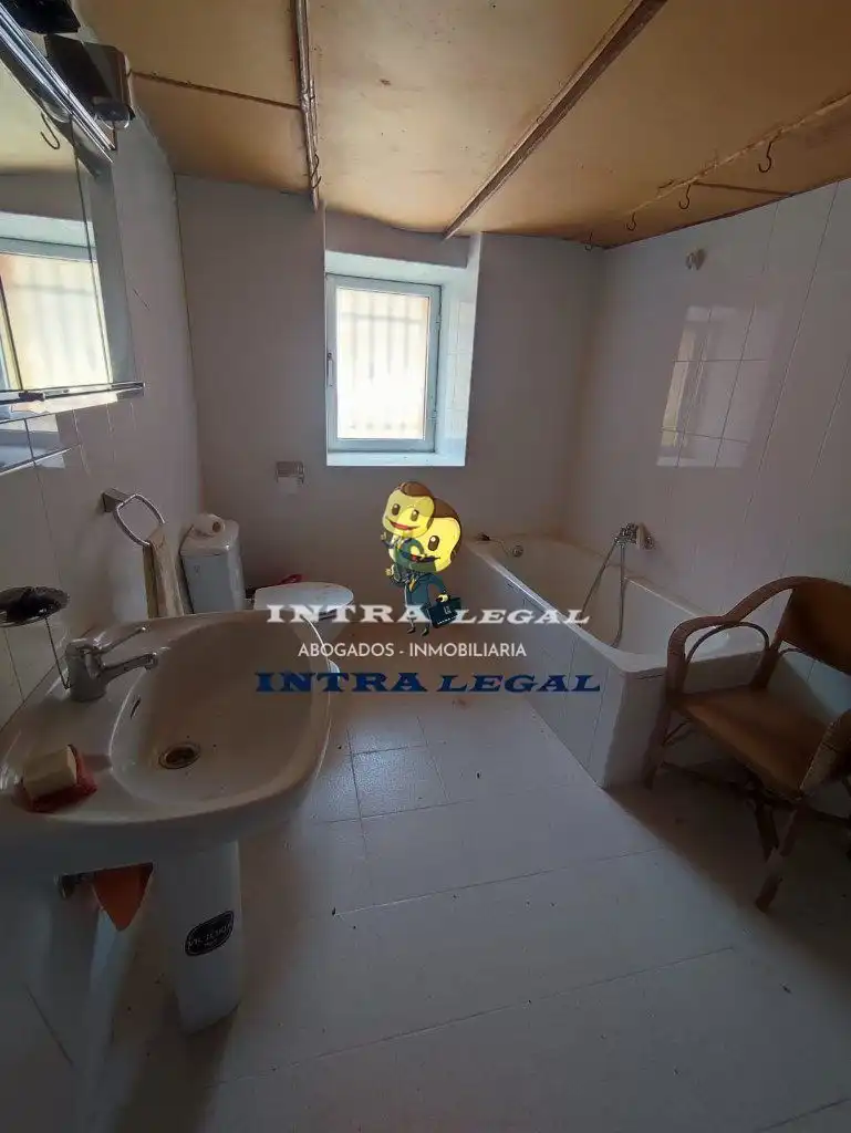 Bany de Casa o xalet en venda en Calzada de Valdunciel amb Moblat