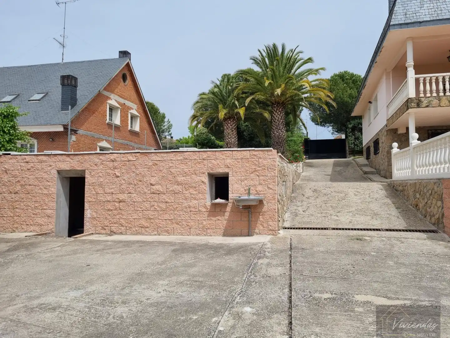 Vista exterior de Casa o chalet de alquiler en Villaviciosa de Odón con Calefacción, Terraza y Trastero