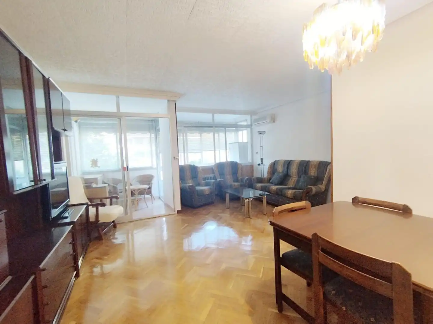 Wohnung mit Aufzug zur Miete in Barrio Venecia - Nueva Alcalá, imagen 3