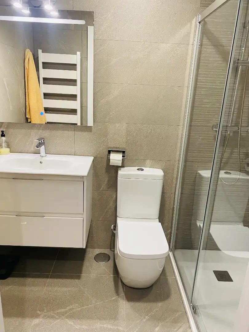 Baño de Piso en venta en Santander con Aire acondicionado, Calefacción y Parquet