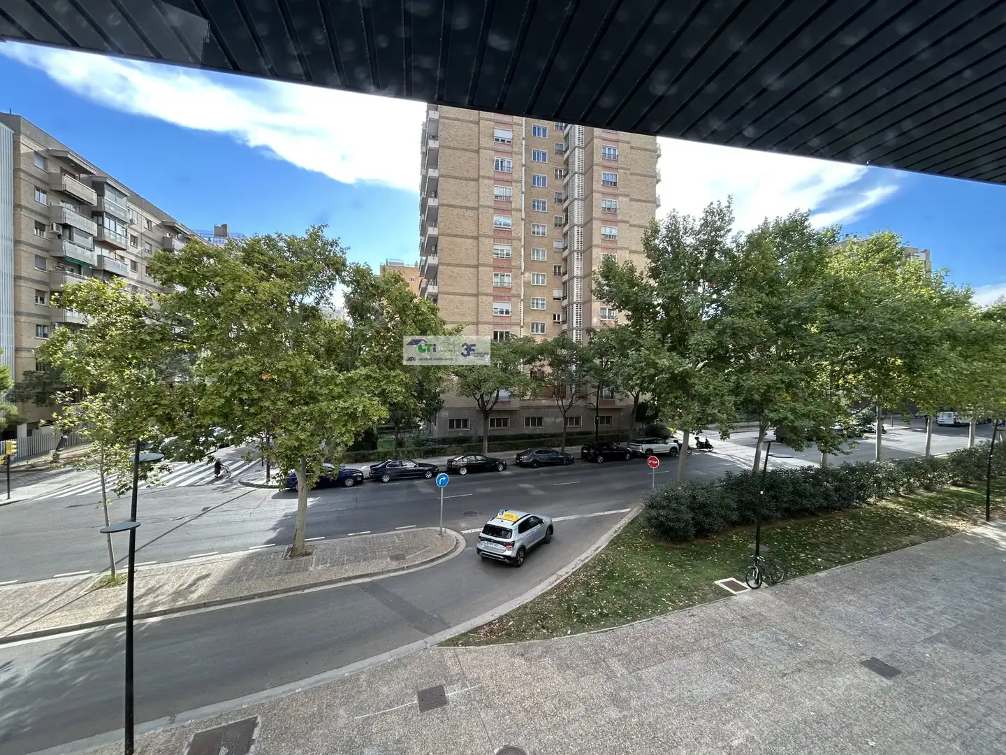 Vista exterior de Oficina en venta en Zaragoza