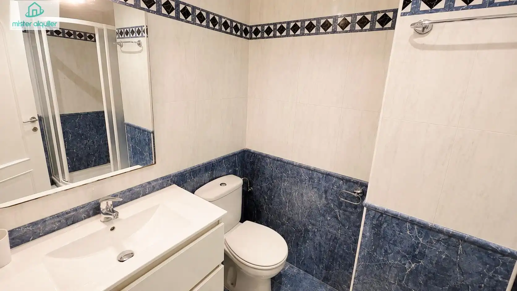 Badezimmer von Wohnungen zur Miete in El Campello mit Klimaanlage, Heizung und Terrasse