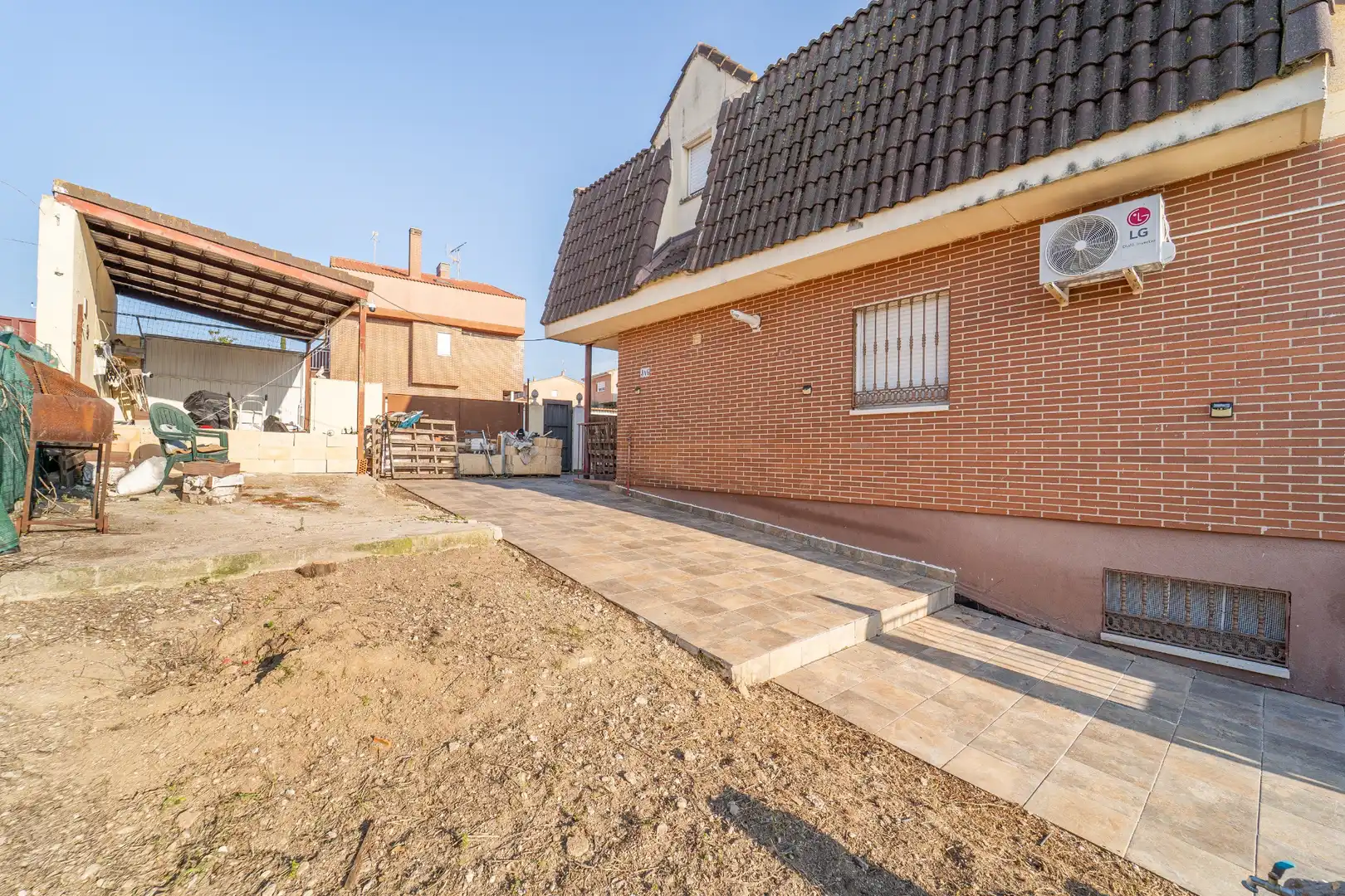 Exterior view of Detached homes for sale in Villanueva de Perales  with Heating, Private garden and Terrace