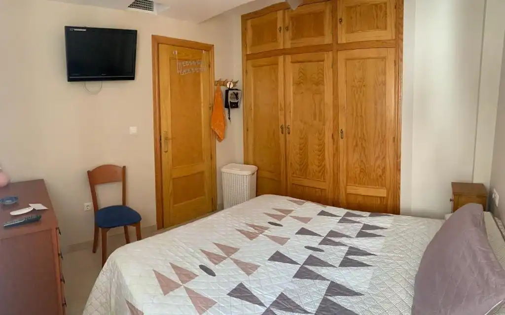 Habitación de Piso en venta en Fuengirola con Calefacción, Terraza y Balcón