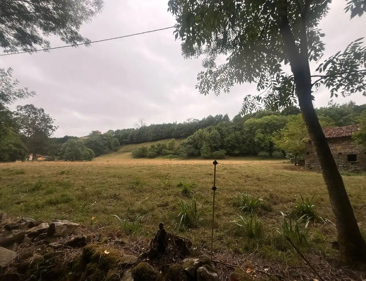 Finca rústica en venda en Gijón  amb Jardí privat