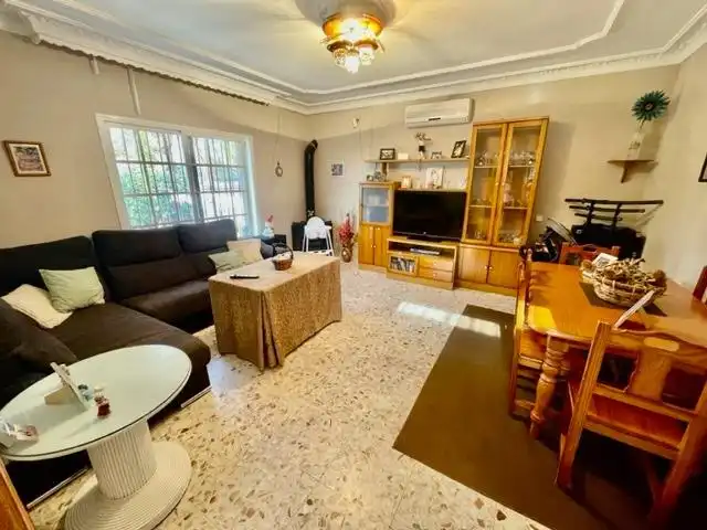 Casa o xalet en venda a Las Lagunas - Campano