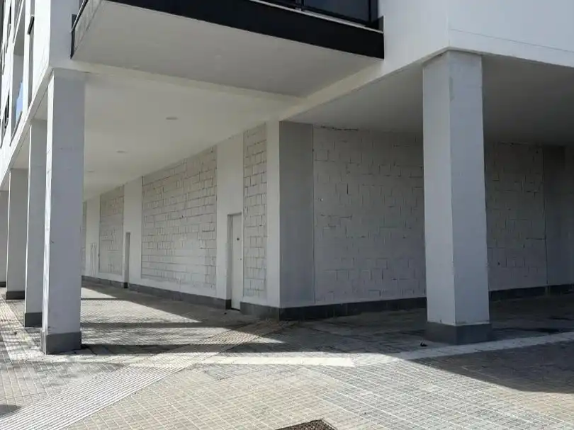 Local de lloguer a Carrer de Màrius Verdaguer, 3, L'Olivera