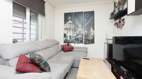 Foto 2 de Pis en venda a Valdeacederas, Madrid