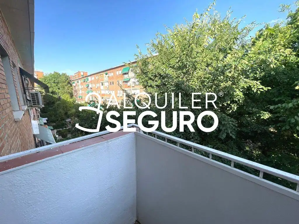 Vista exterior de Pis de lloguer en Madrid amb Aire condicionat, Calefacció i Terrassa