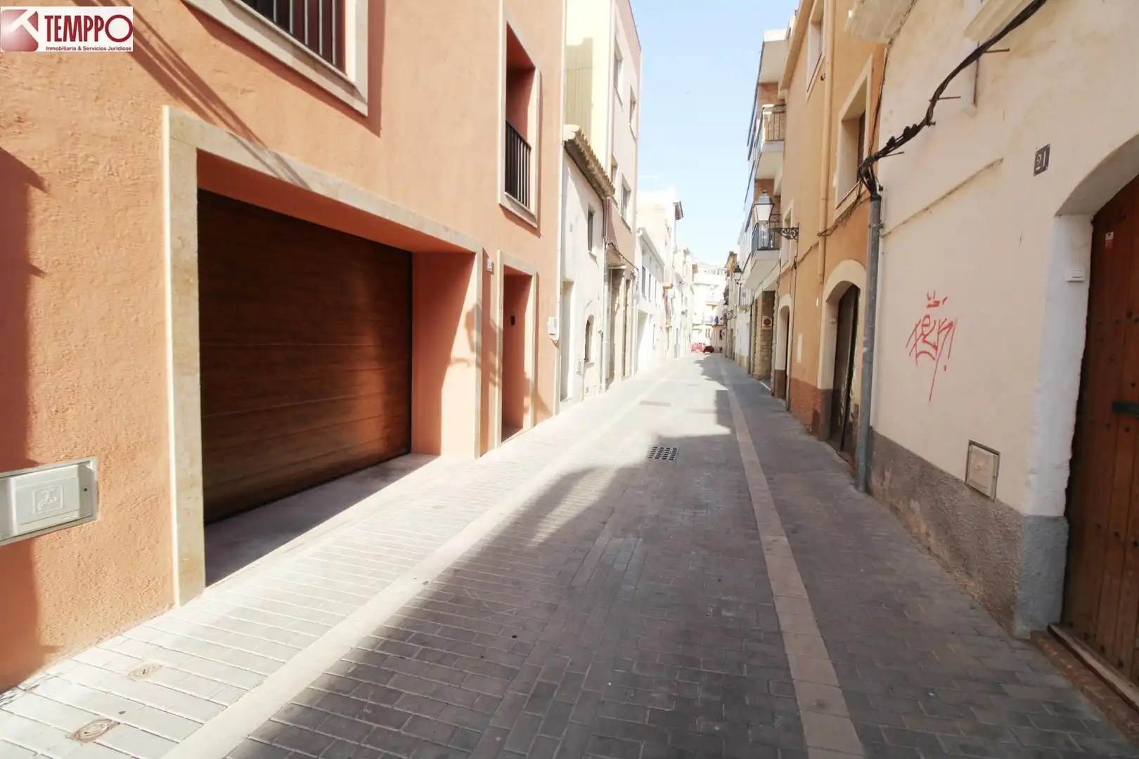 Exterior view of Detached homes for sale in El Vendrell  with Air Conditioner, Heating and Storage room