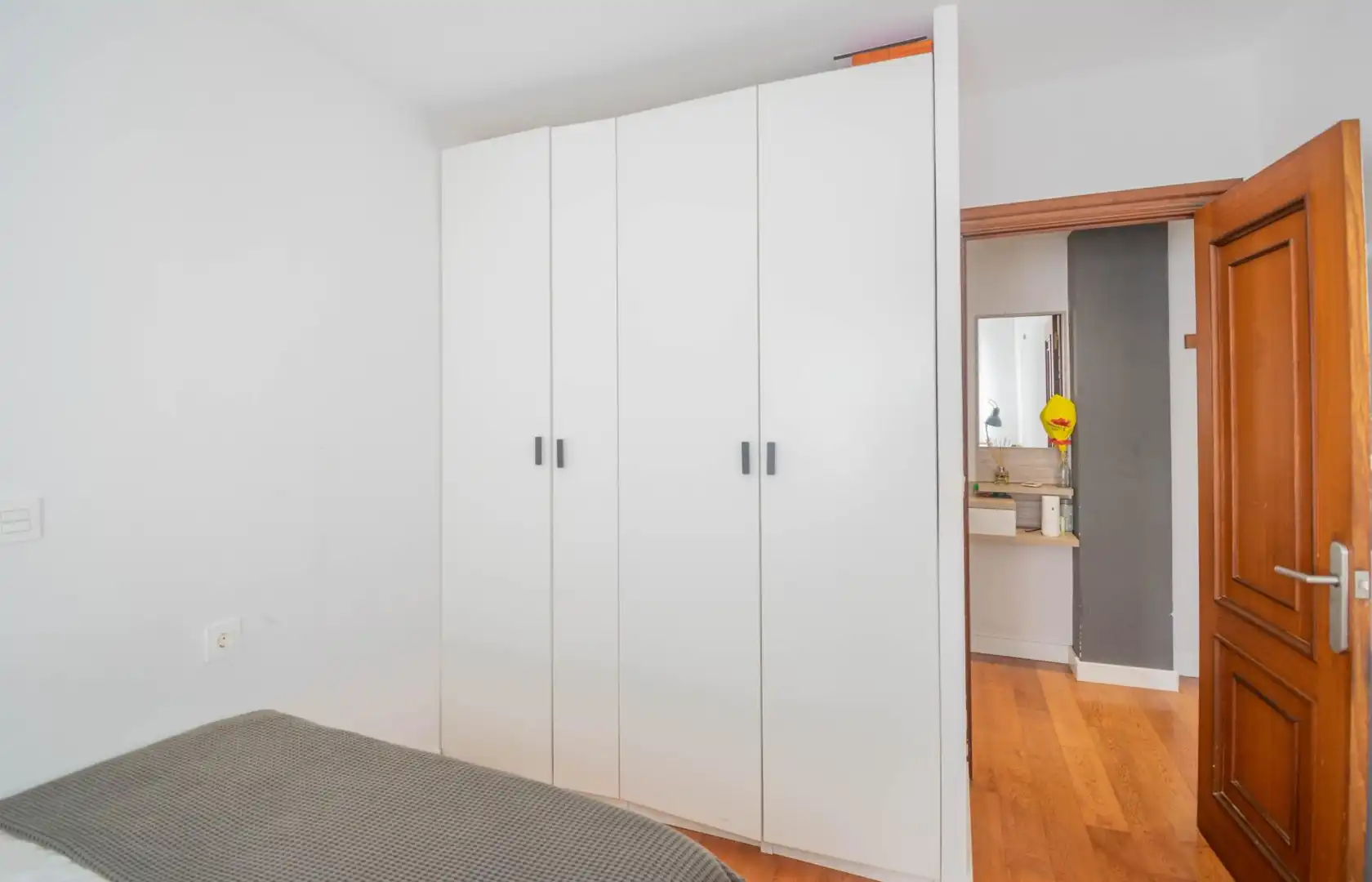 Habitación de Piso en venta en  Pamplona / Iruña con Calefacción y Balcón