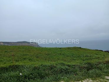 Grundstücke und Bauplätze zum Verkauf in SUANCES. Ballota