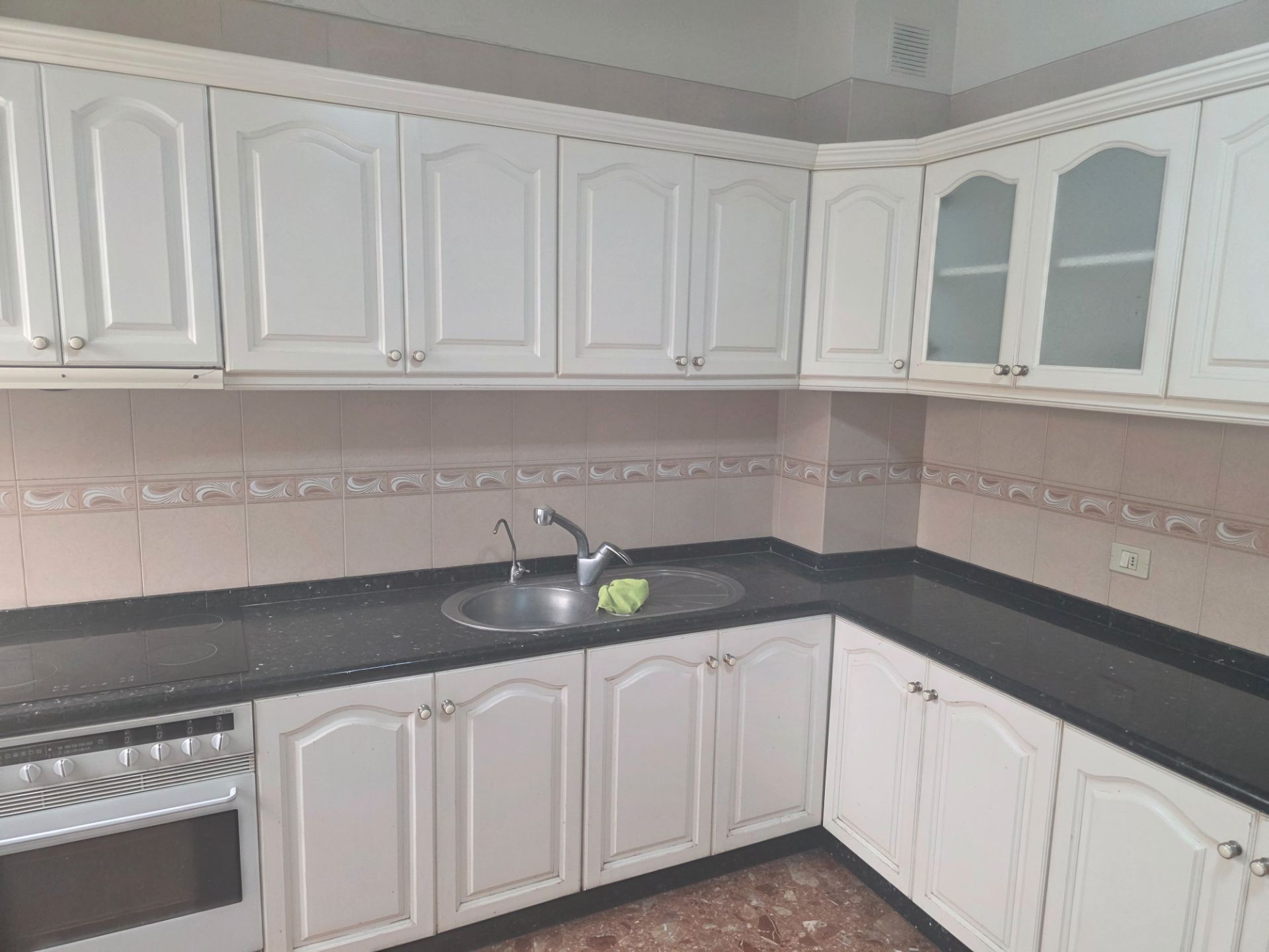 Cocina de Ático en venta en San Cristóbal de la Laguna con Terraza, Trastero y Horno