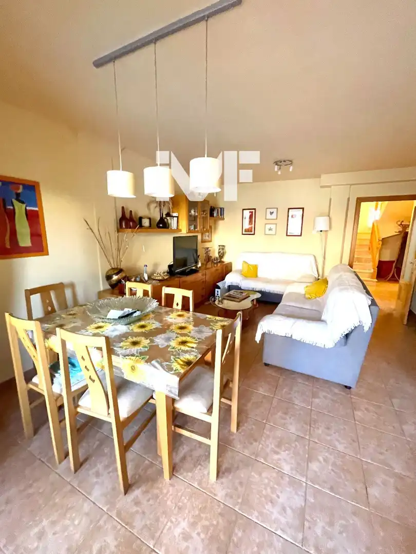 Wohnzimmer von Haus oder Chalet zum Verkauf in Mont-roig del Camp mit Klimaanlage und Schwimmbad