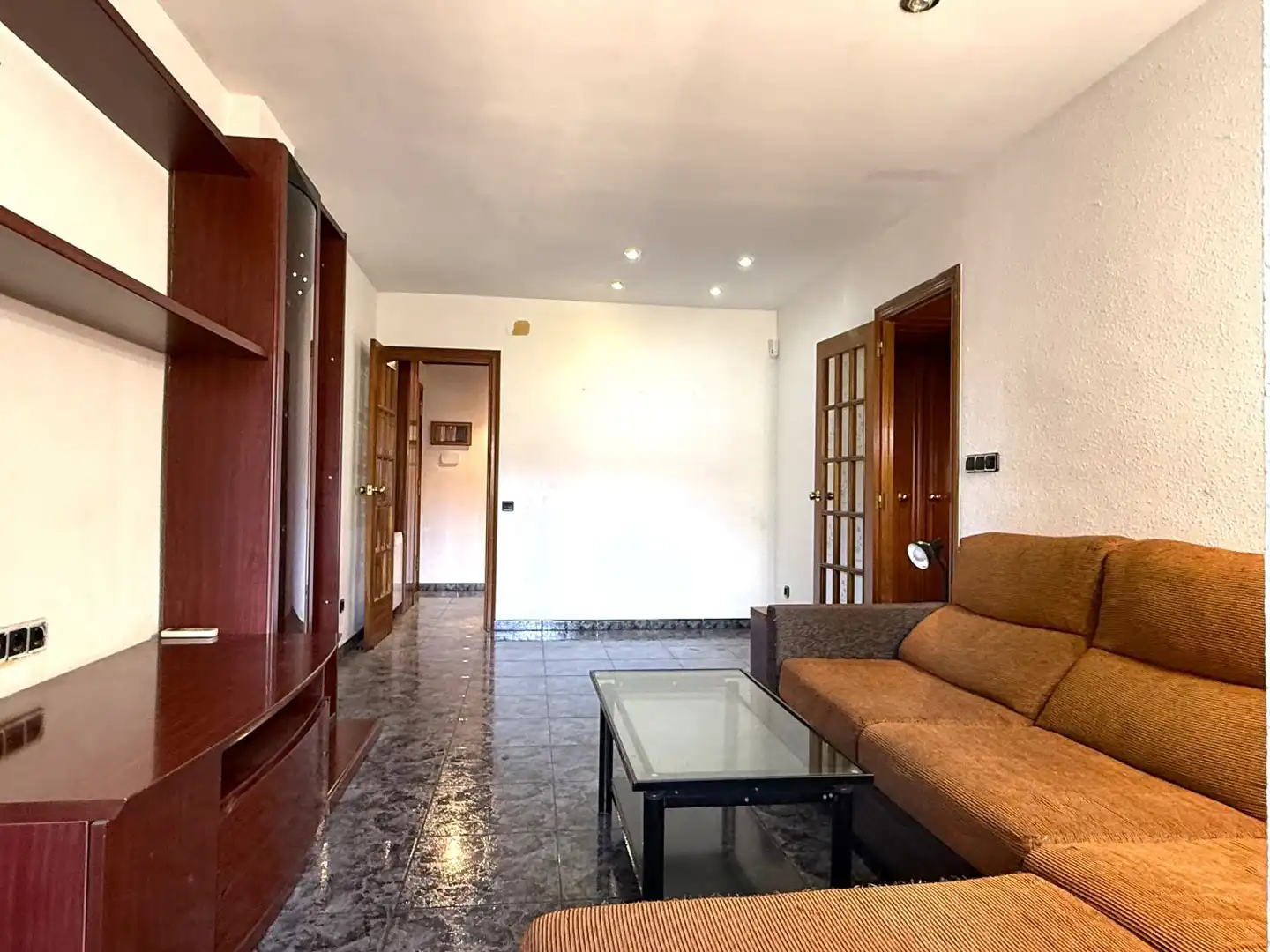 Sala d'estar de Pis en venda en Sant Boi de Llobregat amb Aire condicionat, Calefacció i Terrassa