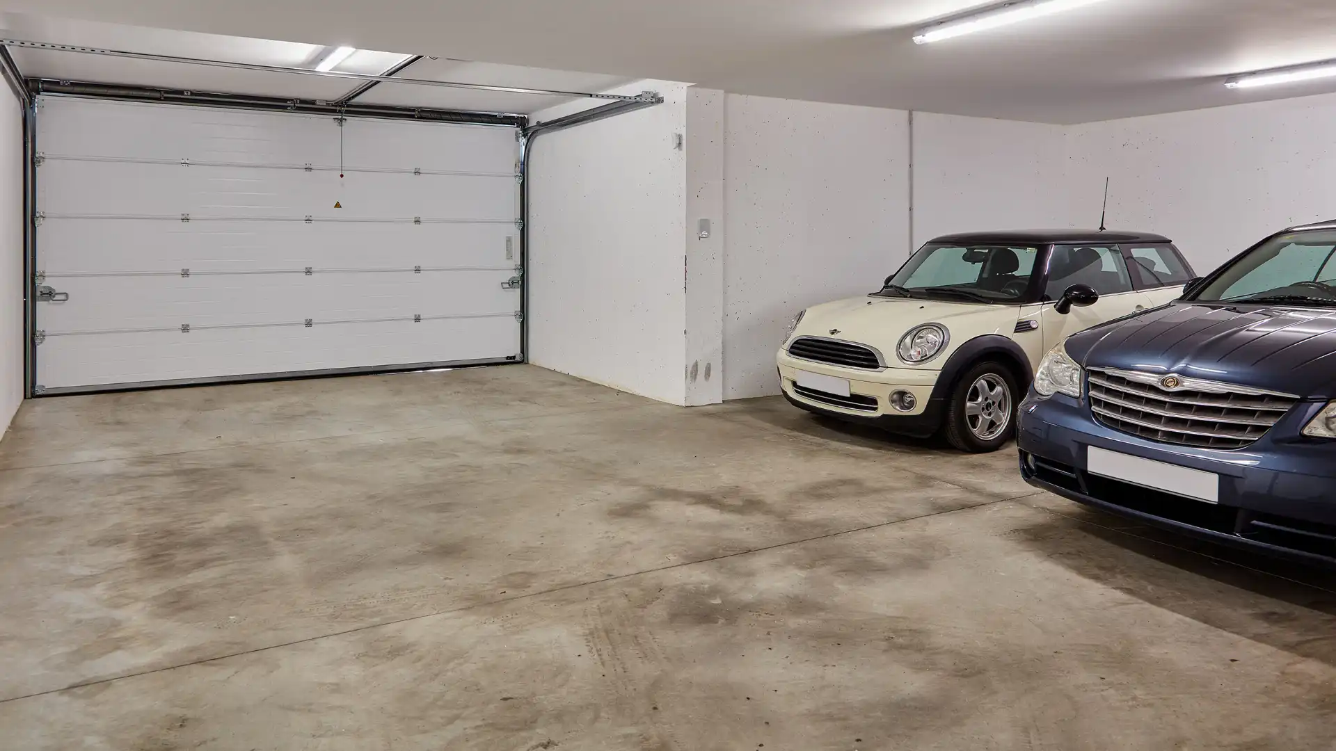 Parking of Houses for sale in Sanxenxo  with Heating, Terrace and Oven