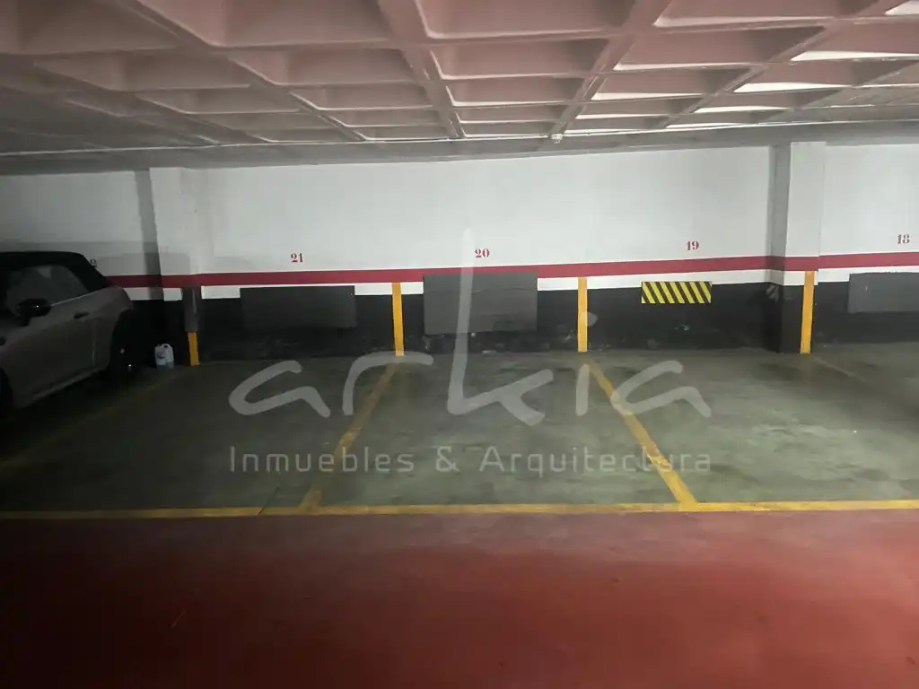 Individual en venta en L'Eixample