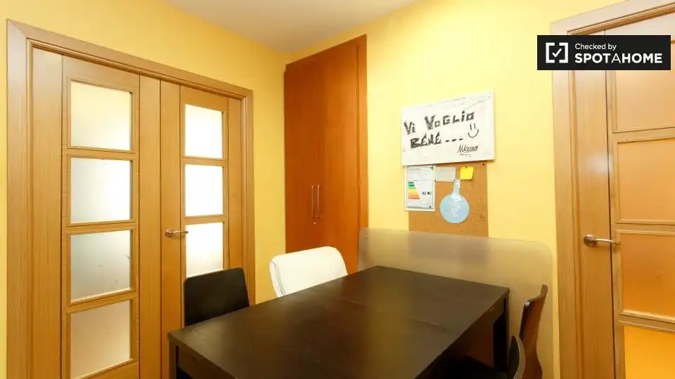 Habitación en Ríos Rosas - Nuevos Ministerios