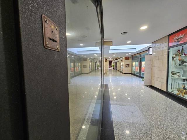 Local comercial en Alquiler en Centro