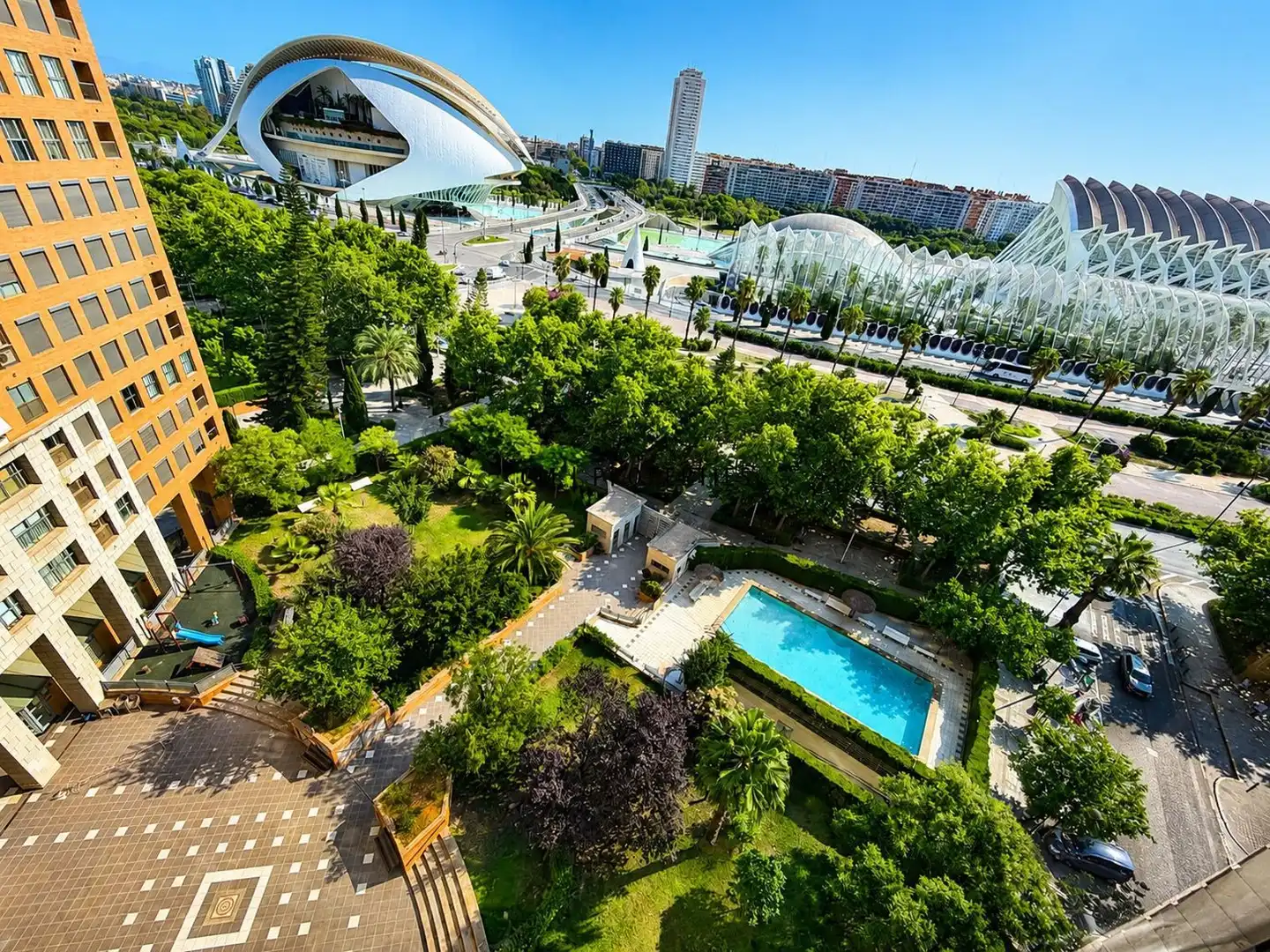 Jardí de Pis de lloguer en Valencia amb Aire condicionat, Calefacció i Piscina
