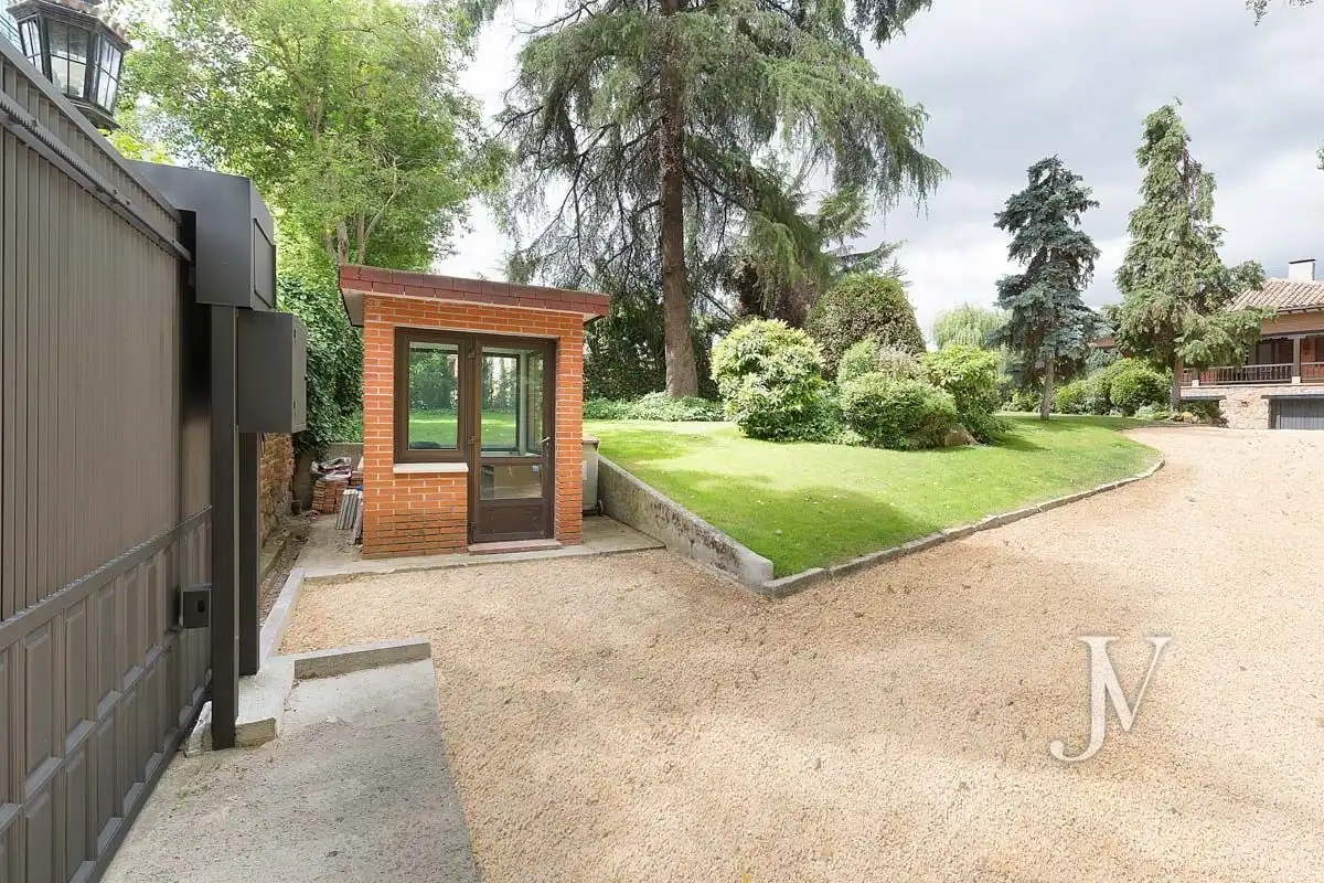 Garden of Houses for rent in Madrid  with Air Conditioner, Heating and Private garden