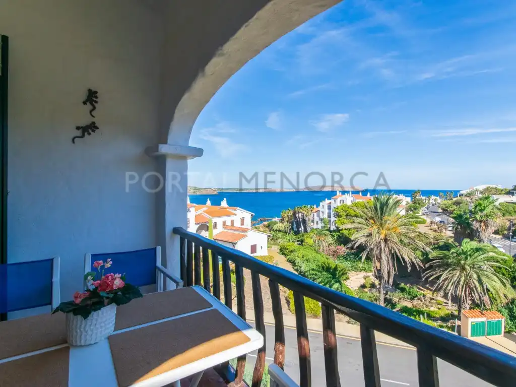 Apartament amb piscina en venda a Playas de Fornells