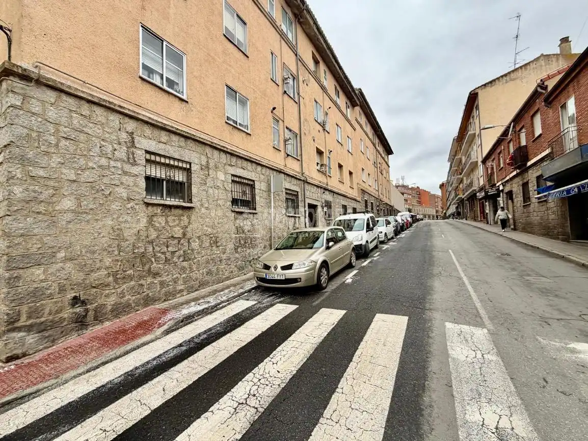 Vista exterior de Piso en venta en Ávila