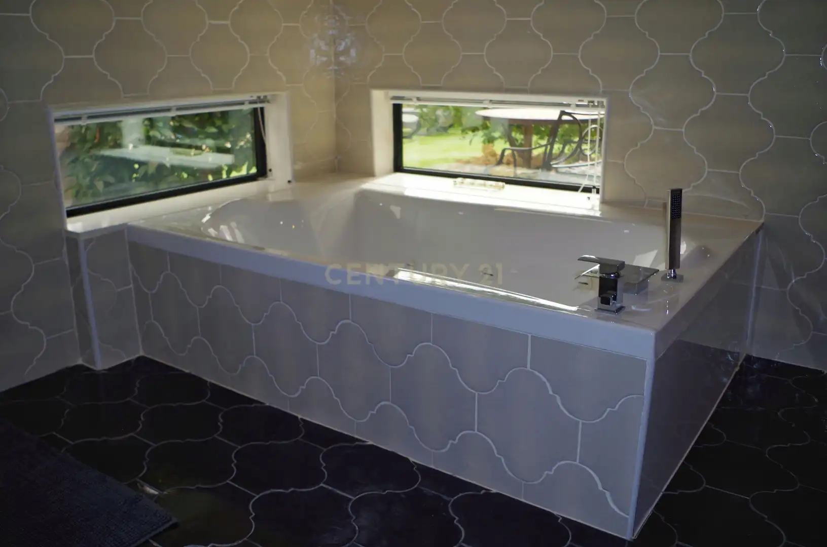 Bathroom of Houses for sale in San Miguel de Abona  with Swimming Pool