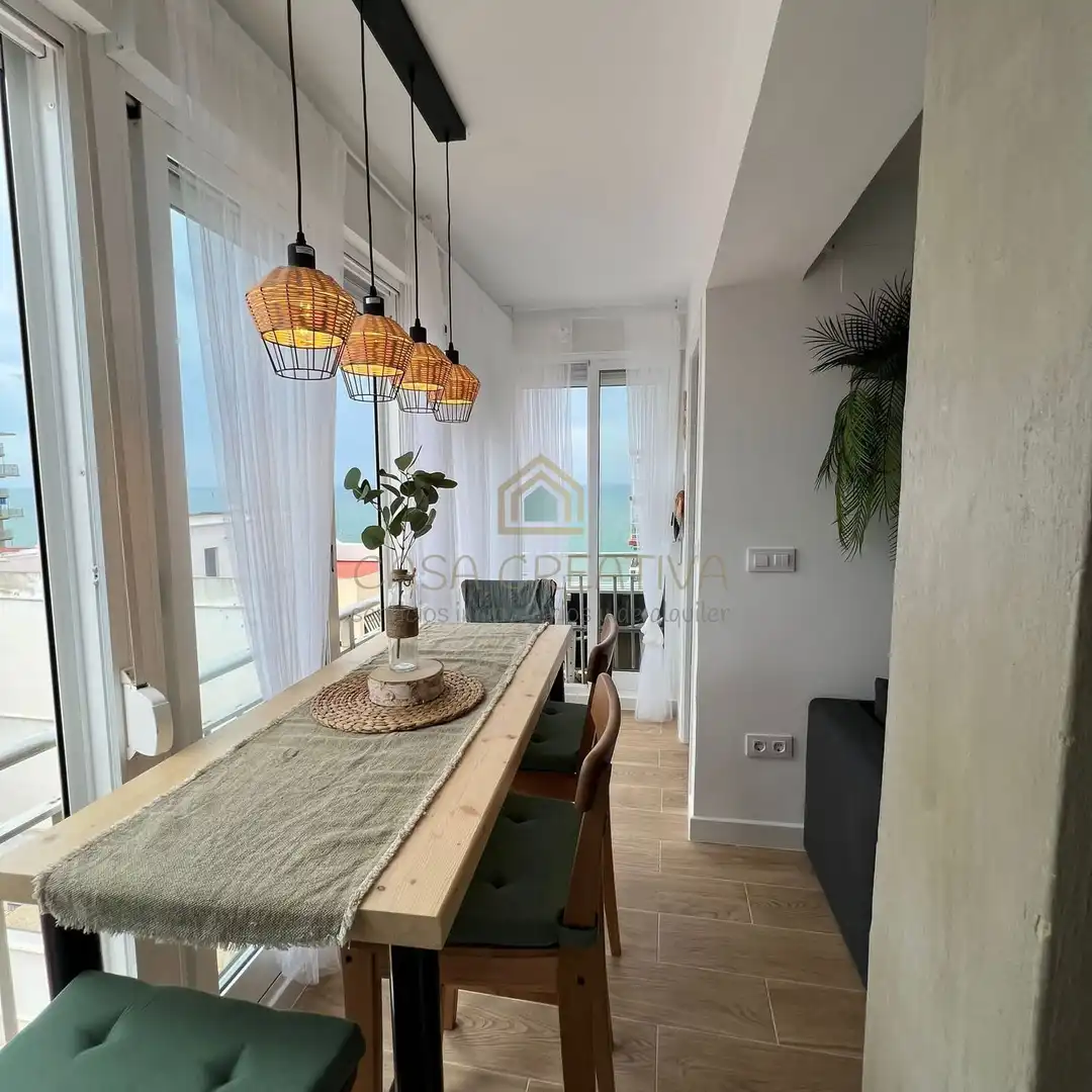 Comedor de Estudio en venta en Sueca con Aire acondicionado, Calefacción y Amueblado
