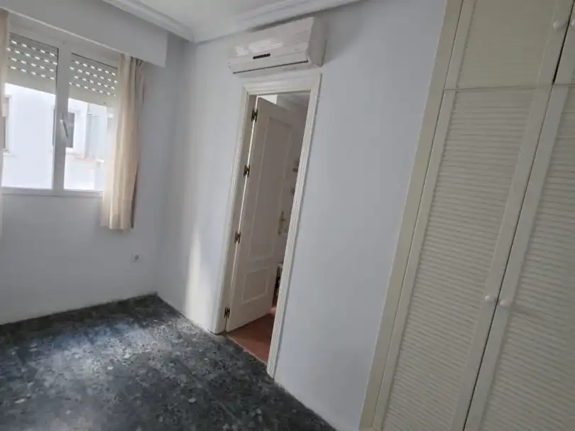 Habitación de Piso en venta en  Sevilla Capital con Aire acondicionado