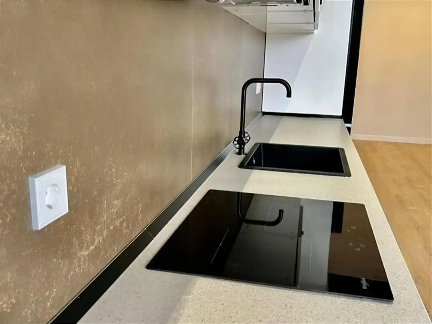 Kitchen of Flat for sale in  Madrid Capital  with Air Conditioner