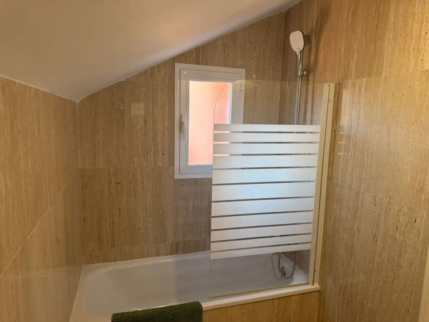 Bathroom of Attic for sale in Marbella  with Air Conditioner, Heating and Terrace