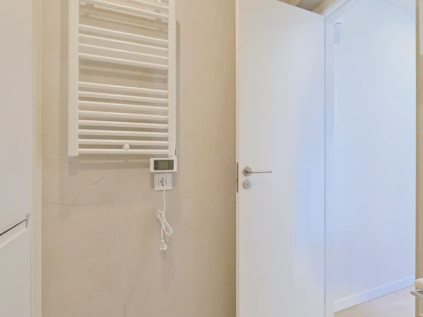 Baño de Piso de alquiler en Madrid con Calefacción y Balcón