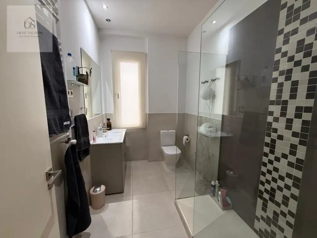 Baño de Piso en venta en Madrid con Aire acondicionado