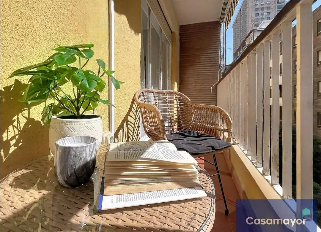 Balcony of Flat for sale in Centro