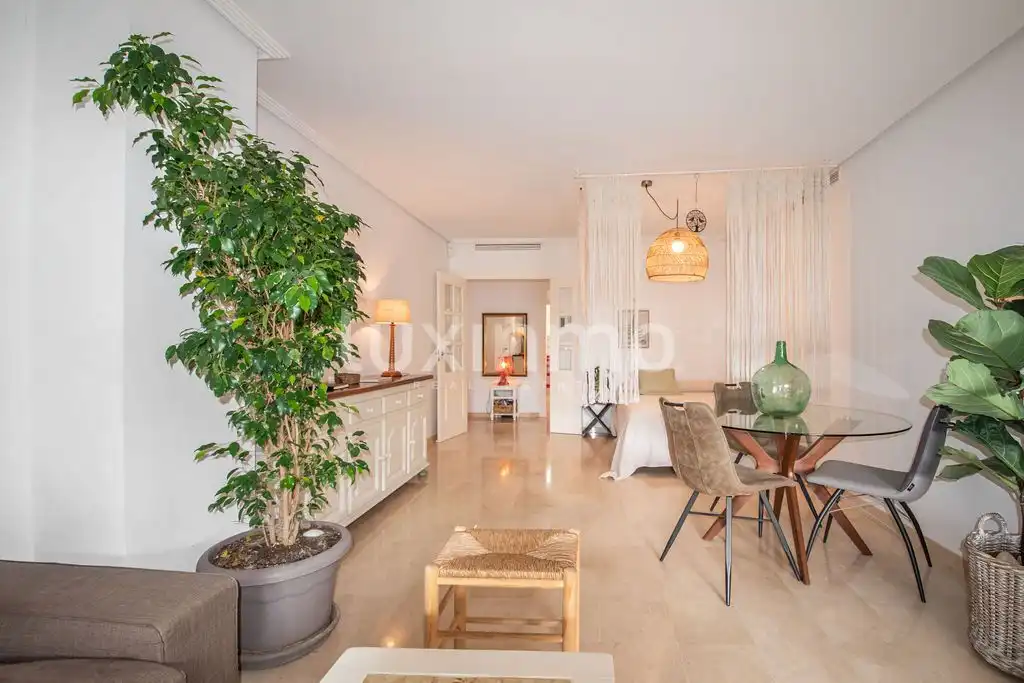 Wohnzimmer von Erdgeschoss zum Verkauf in Altea mit Klimaanlage, Privatgarten und Terrasse