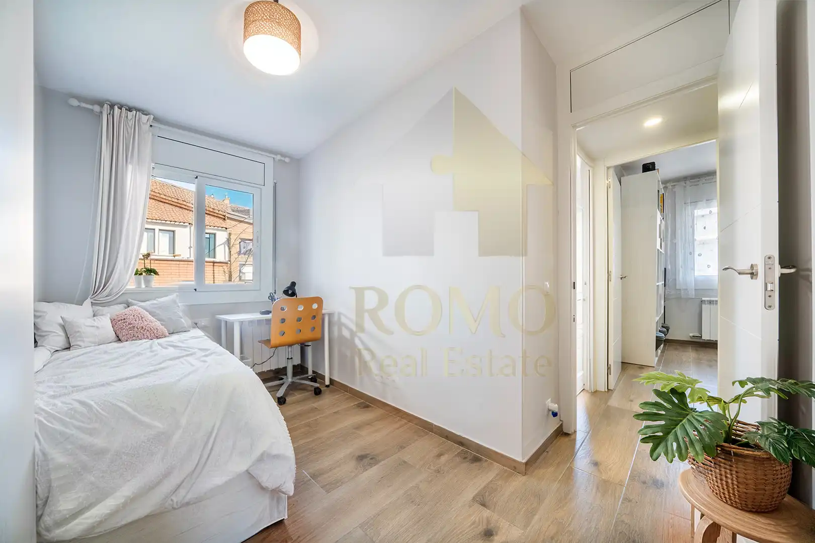 Habitación de Piso en venta en Santa Perpètua de Mogoda con Calefacción y Balcón