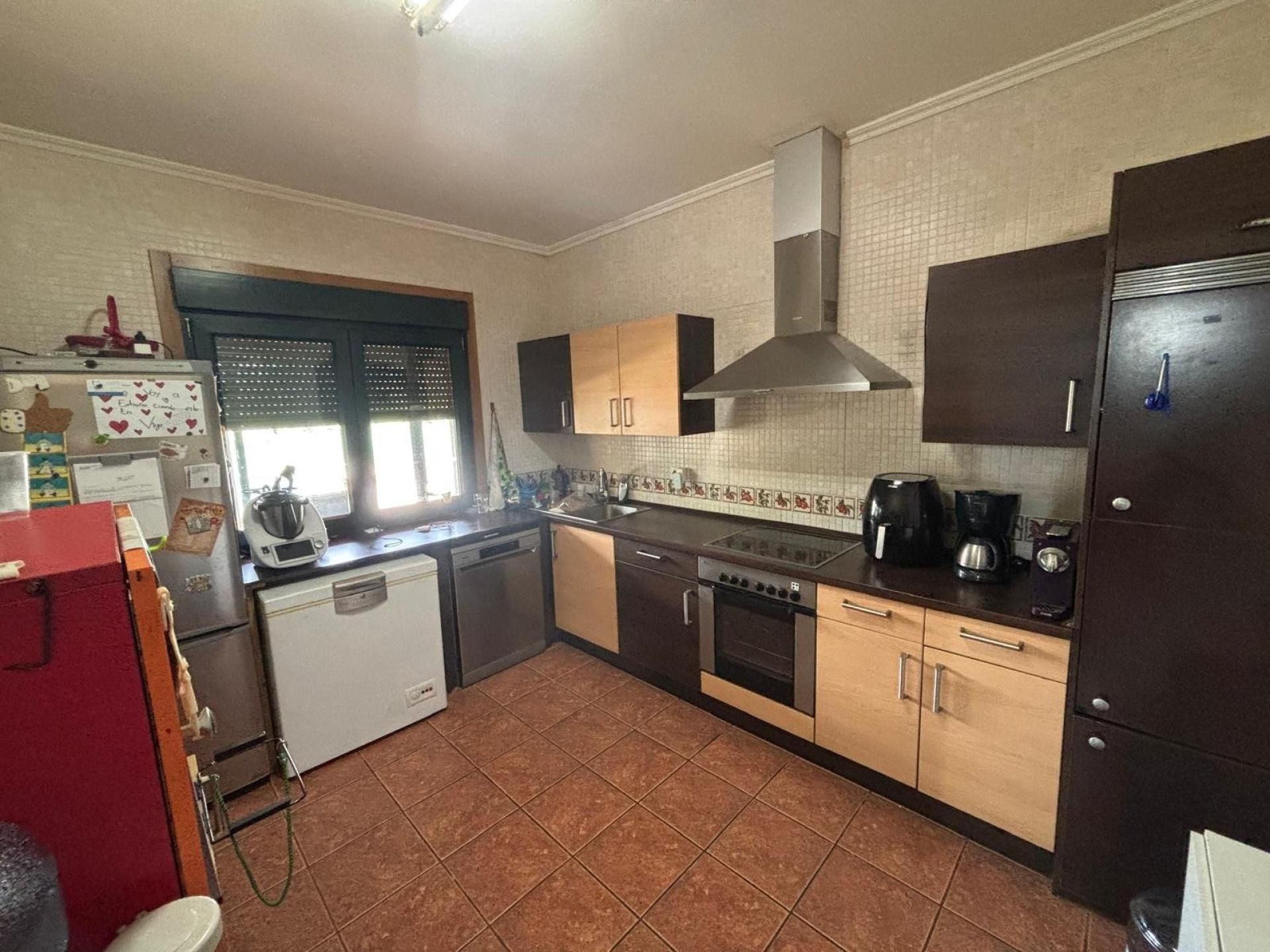 Kitchen of Single-family semi-detached for sale in Ponteareas  with Terrace and Swimming Pool