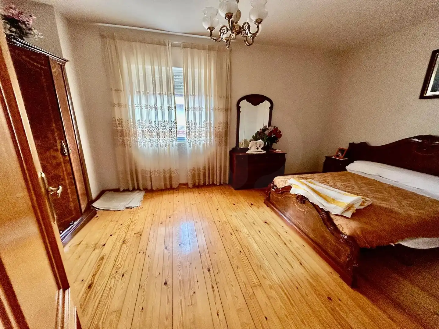 Dormitori de Finca rústica en venda en Coomonte
