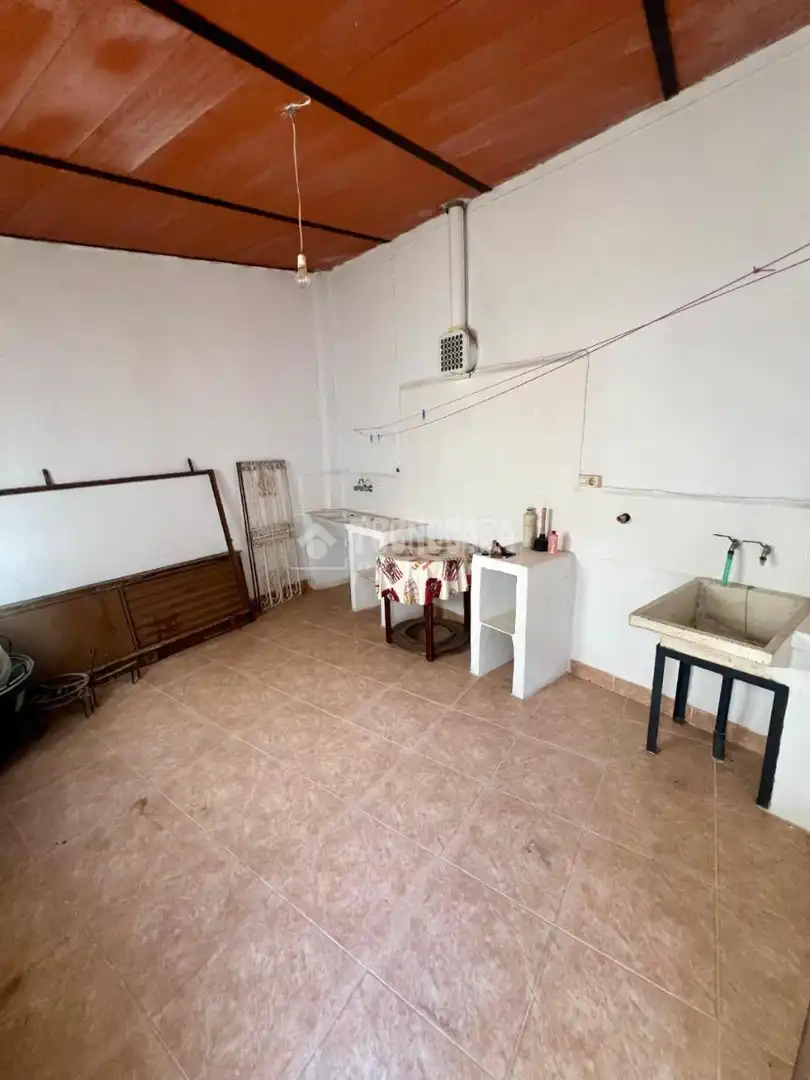 Cocina de Casa adosada en venta en Baeza con Aire acondicionado y Terraza
