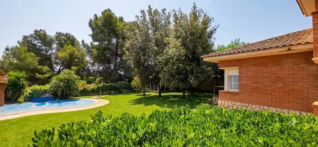 Casa amb piscina en venda a Olèrdola, imagen 3