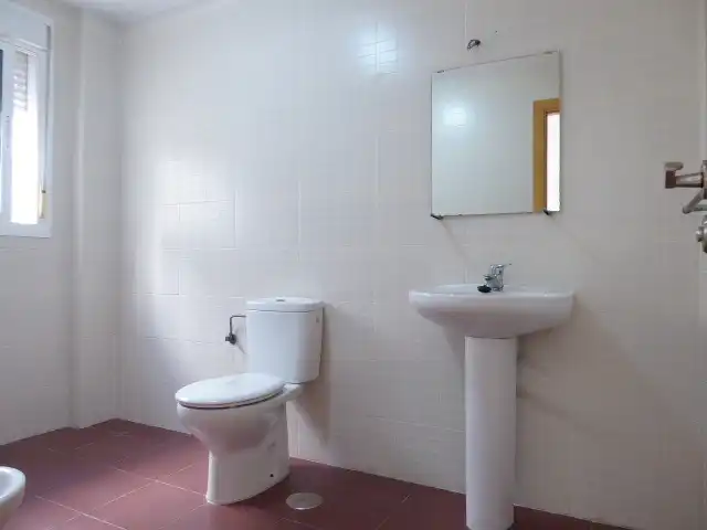 Baño de Piso de alquiler en Estación de Cártama