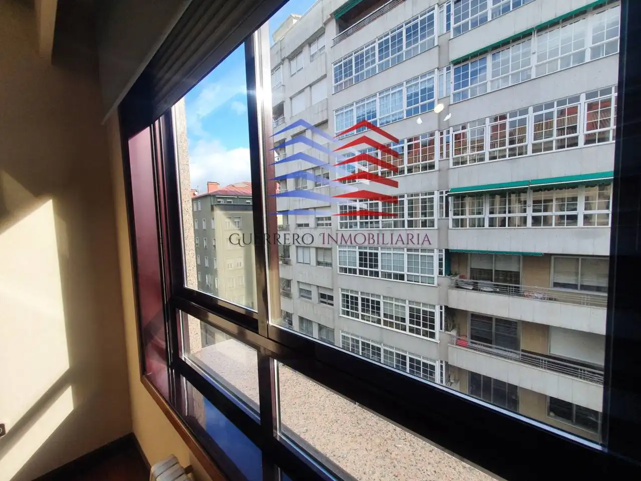 Apartamento de alquiler en Ourense Capital  con Calefacción, Parquet y Amueblado