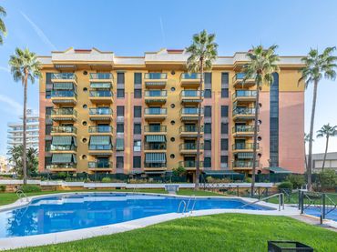 Apartament amb balcó en venda a Calle ANTONIO NAVAJAS RUIZ