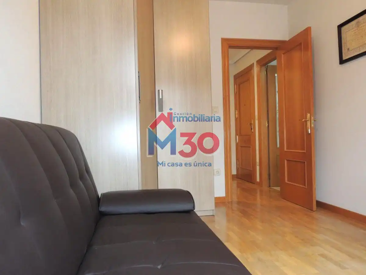 Bedroom of Apartments for sale in Miranda de Ebro  with Heating, Parquet flooring and Storage room