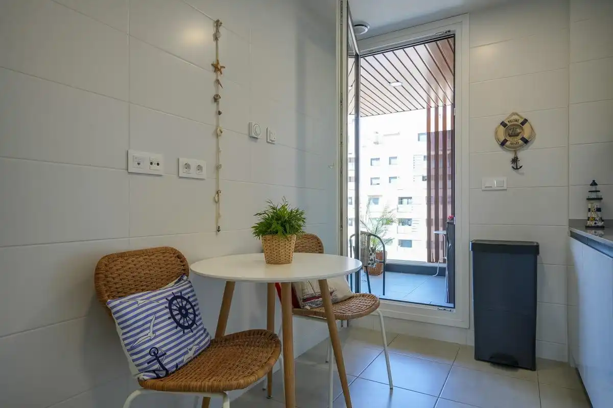 Balcony of Flat for sale in Madrid  with Air Conditioner, Heating and Private garden