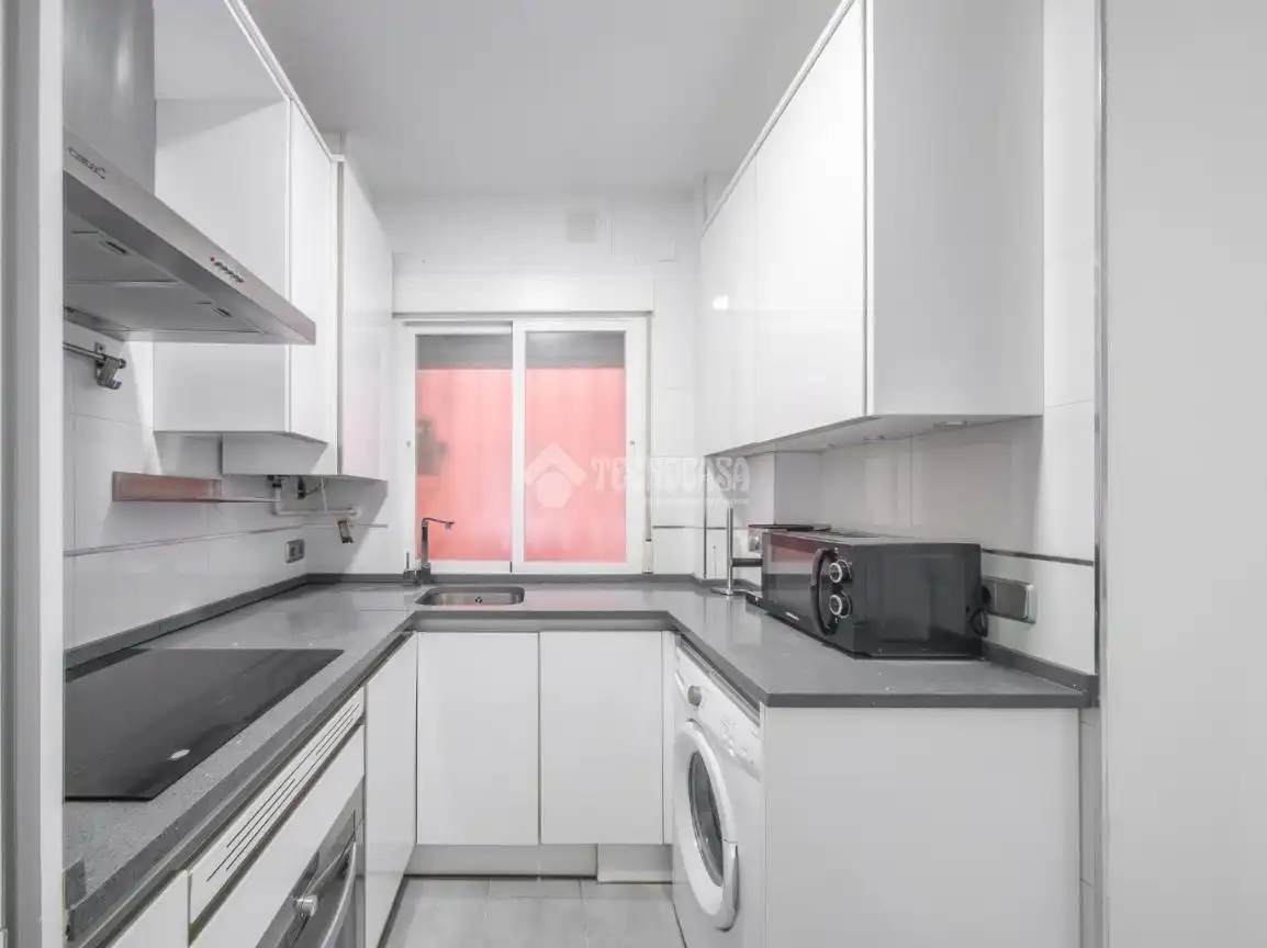 Cuina de Pis en venda en Madrid amb Calefacció