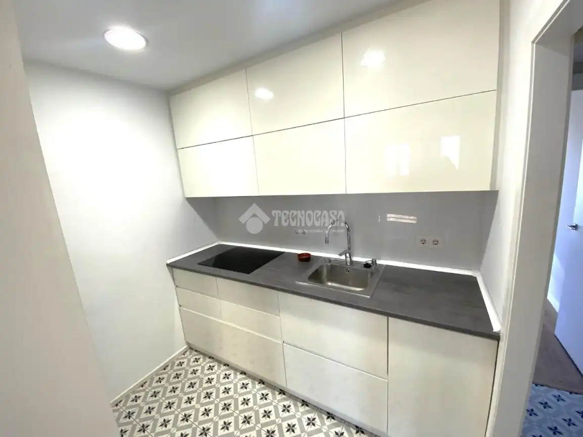 Kitchen of Flat for rent in Barcelona  with Air Conditioner and Terrace